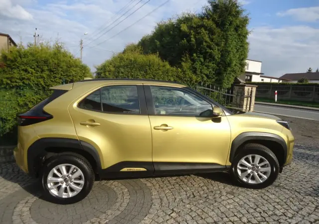 TOYOTA Yaris Cross Hybrid 1.5 Comfort