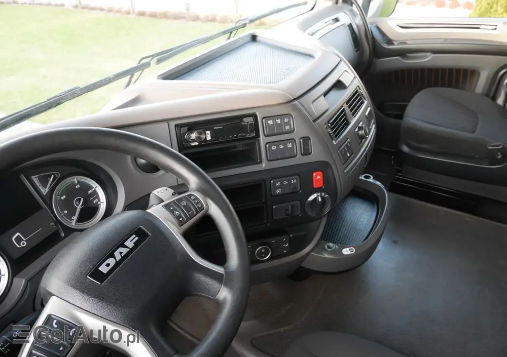 DAF XF 106.480/ Low Deck/Mega 