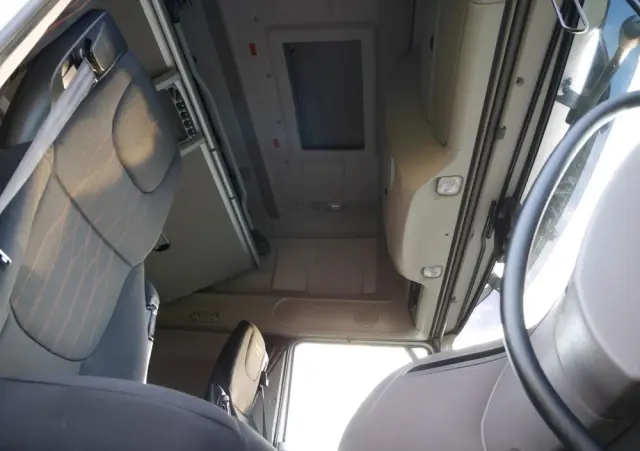 DAF XF 106.480/ Low Deck/Mega 