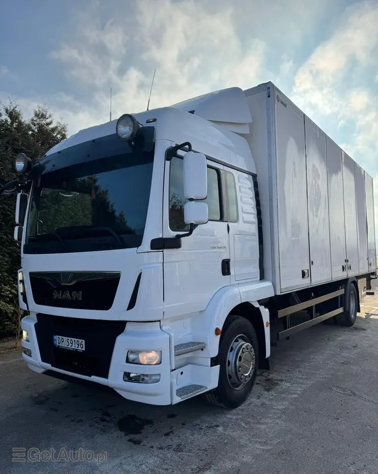 MAN MAN TGM 18.290/ IZOTERMA / OTWIERANY BOK/ /WINDA / 19 EUROPALET/ NISKI PRZEBIEG /SYPIALKA /ACC/EURO6 