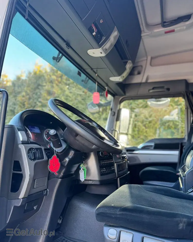 MAN MAN TGM 18.290/ IZOTERMA / OTWIERANY BOK/ /WINDA / 19 EUROPALET/ NISKI PRZEBIEG /SYPIALKA /ACC/EURO6 