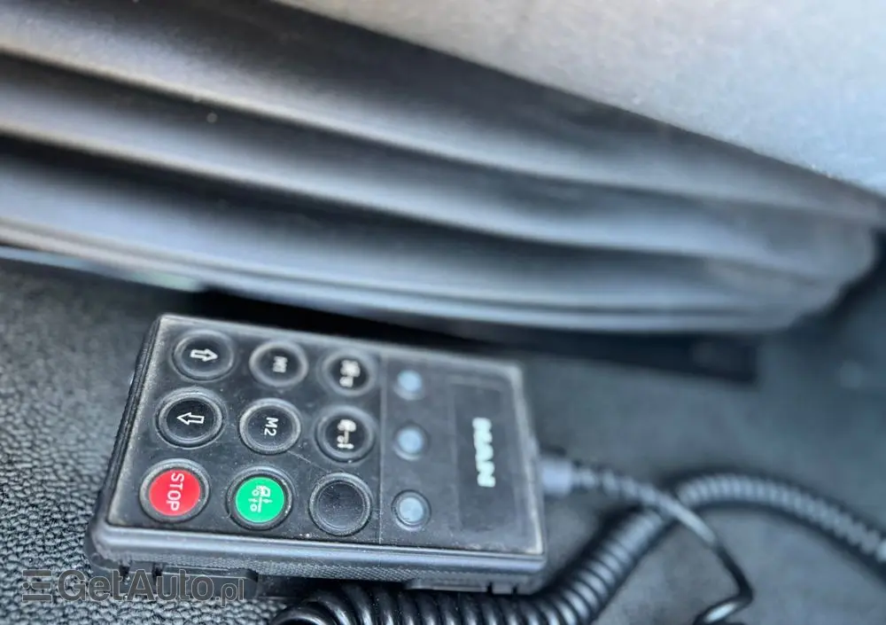 MAN MAN TGM 18.290/ IZOTERMA / OTWIERANY BOK/ /WINDA / 19 EUROPALET/ NISKI PRZEBIEG /SYPIALKA /ACC/EURO6 