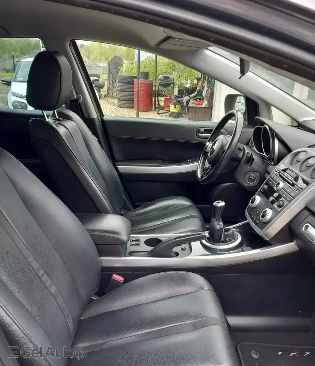 MAZDA Cx-7 