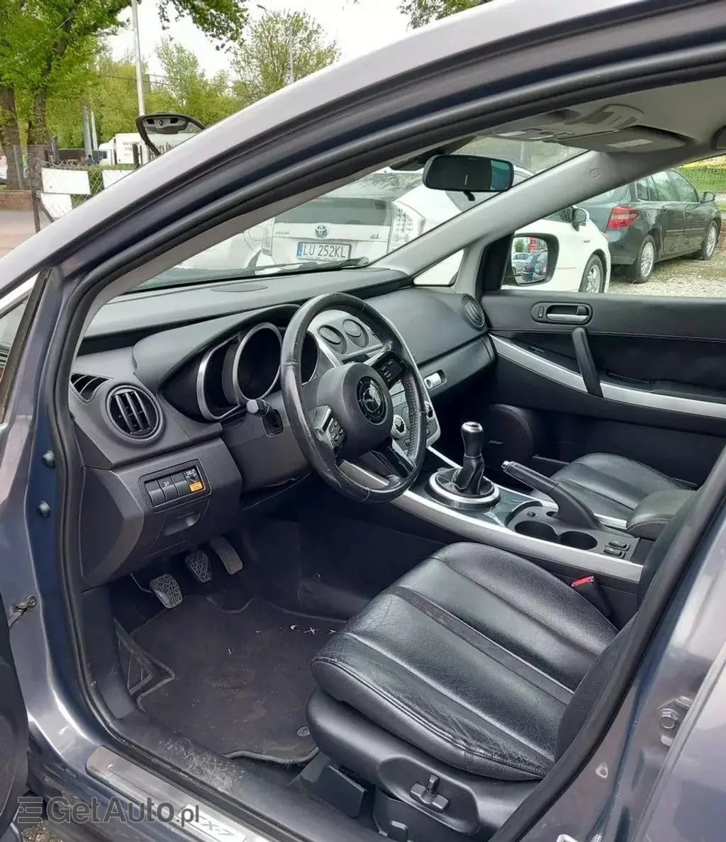 MAZDA Cx-7 