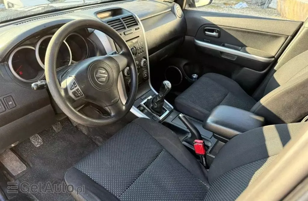 SUZUKI Grand Vitara 