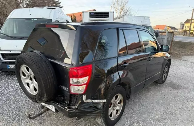 SUZUKI Grand Vitara 