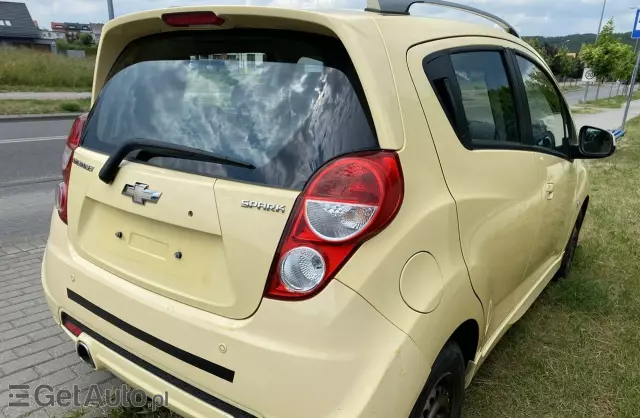 CHEVROLET Spark 