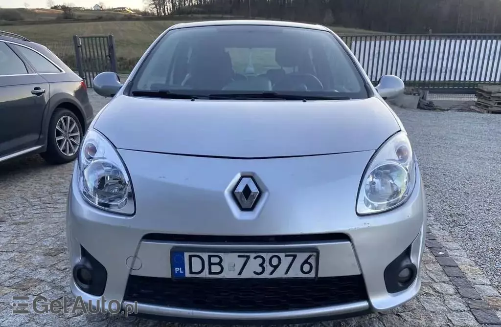 RENAULT Twingo 