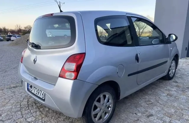 RENAULT Twingo 