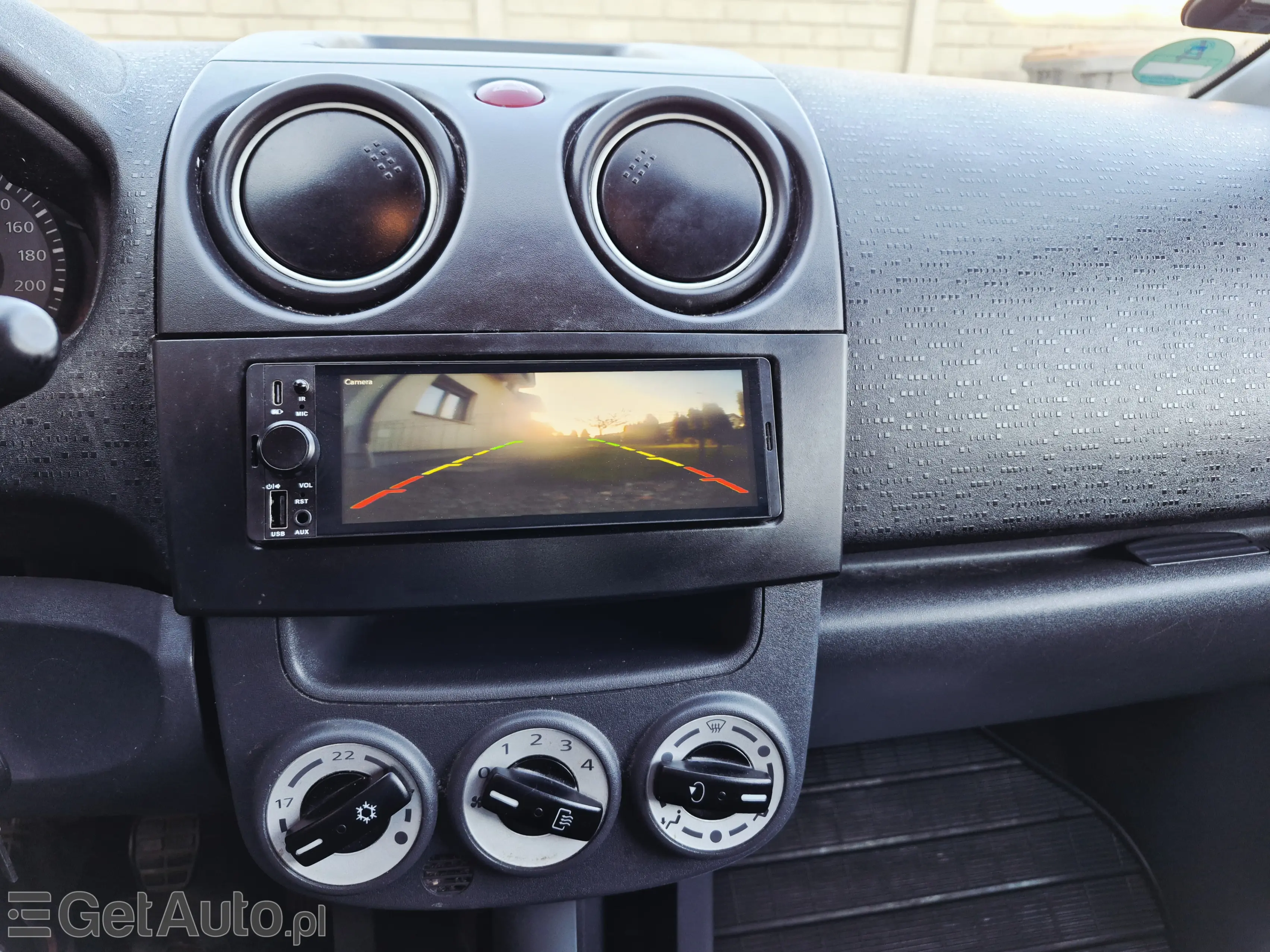 MITSUBISHI Colt Inform