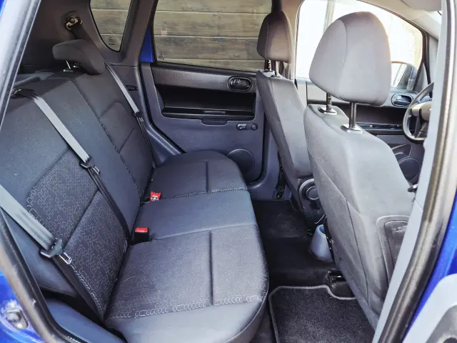 MITSUBISHI Colt Inform