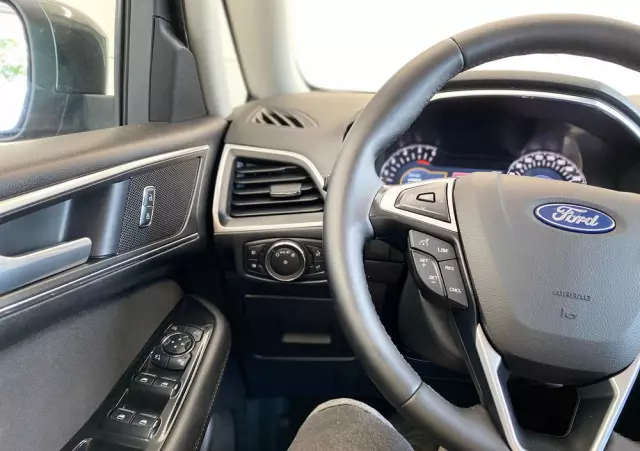 FORD Galaxy 2.0 TDCi Titanium