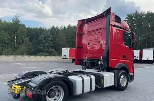 MERCEDES-BENZ Actros 