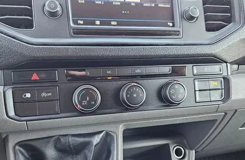 VOLKSWAGEN Crafter 