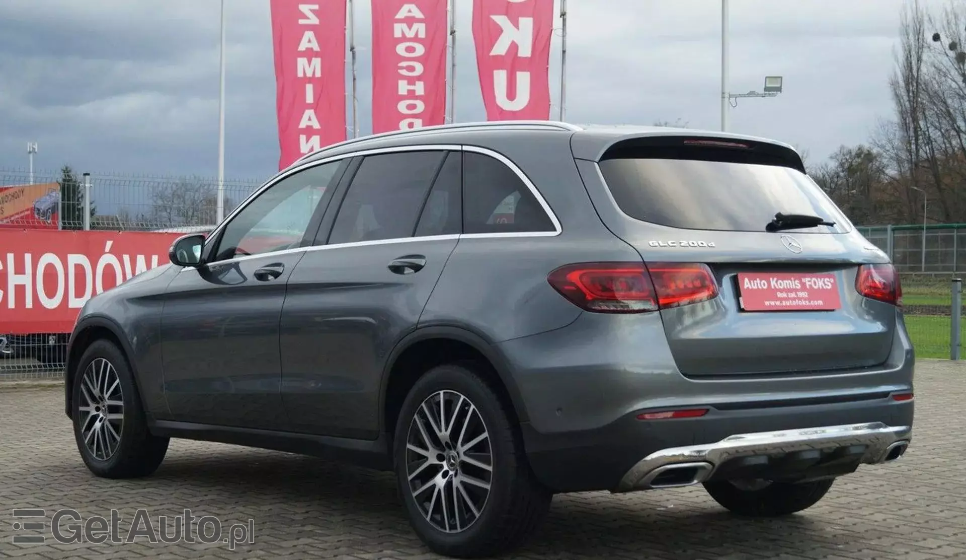 MERCEDES-BENZ GLC 