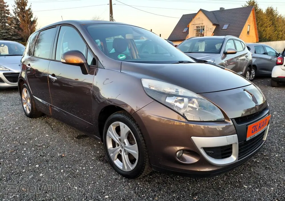 RENAULT Scenic 2.0 16V 140 CVT Dynamique