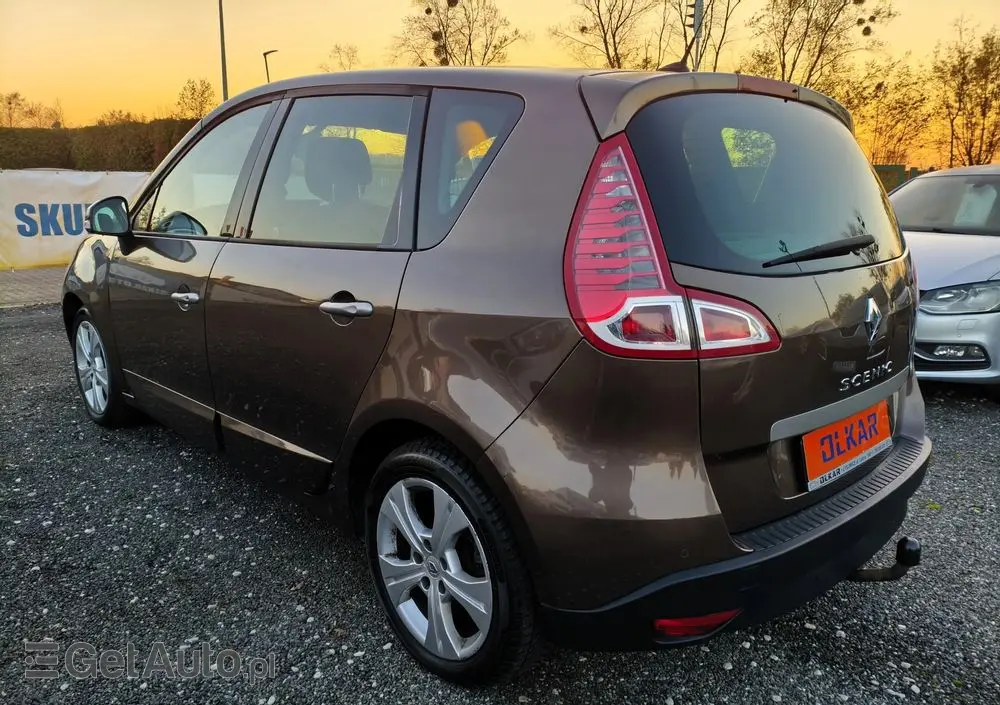 RENAULT Scenic 2.0 16V 140 CVT Dynamique