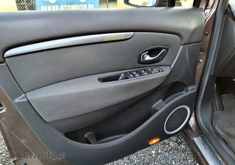 RENAULT Scenic 2.0 16V 140 CVT Dynamique