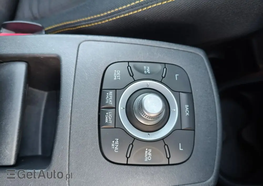 RENAULT Scenic 2.0 16V 140 CVT Dynamique