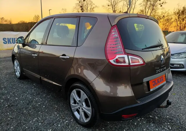 RENAULT Scenic 2.0 16V 140 CVT Dynamique