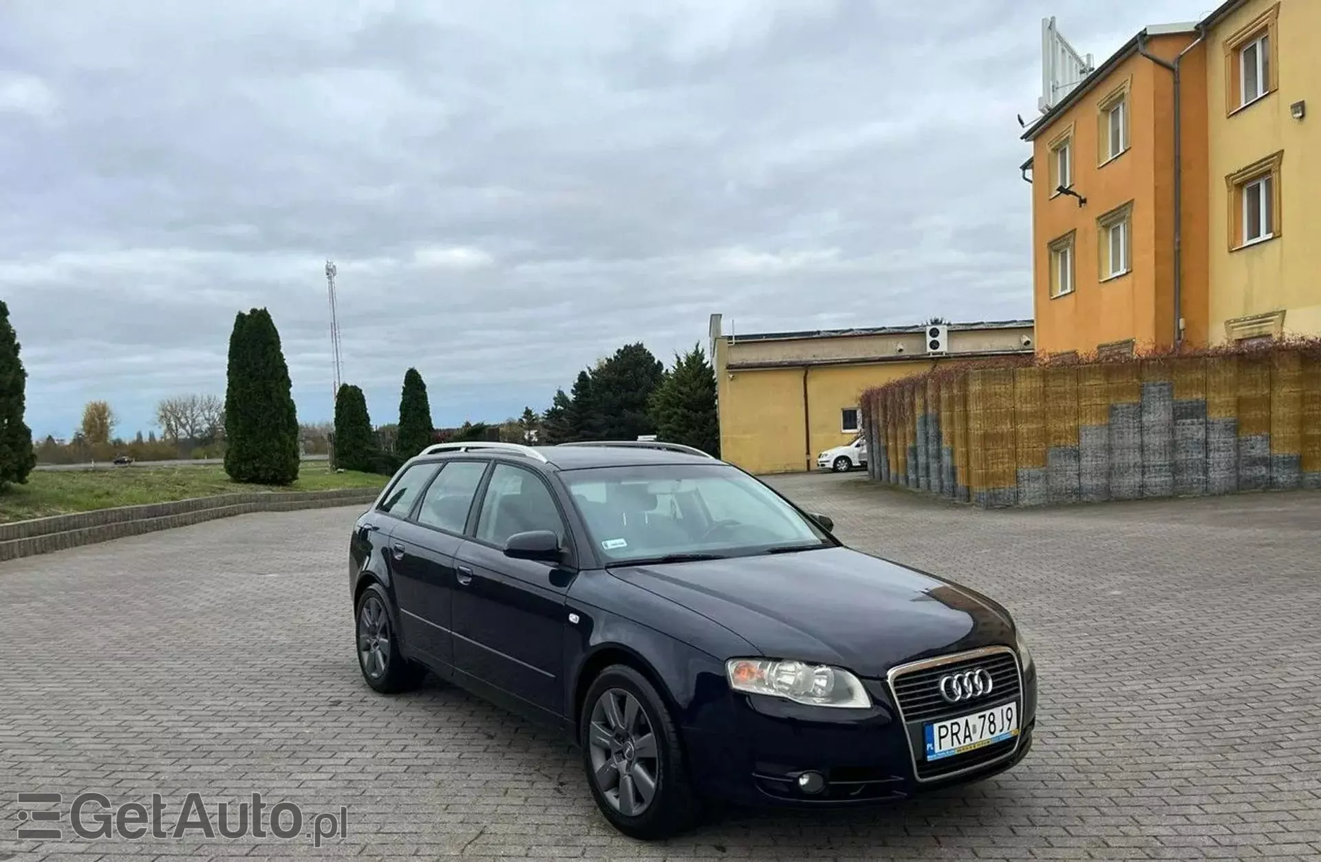 AUDI A4 
