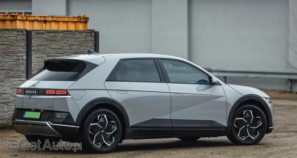 HYUNDAI IONIQ 5 72,6 kWh 4WD Dynamiq