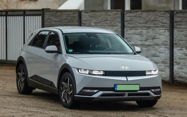 HYUNDAI IONIQ 5 72,6 kWh 4WD Dynamiq