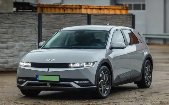 HYUNDAI IONIQ 5 72,6 kWh 4WD Dynamiq