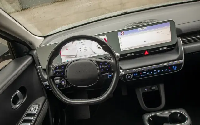 HYUNDAI IONIQ 5 72,6 kWh 4WD Dynamiq