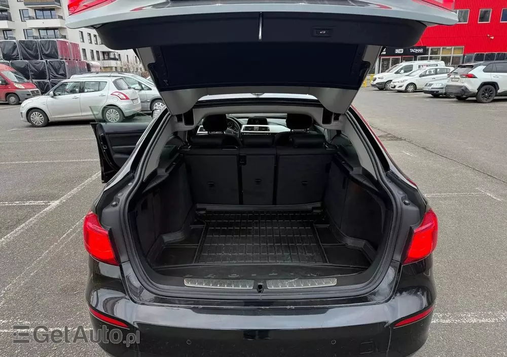 BMW 3GT 318d Advantage