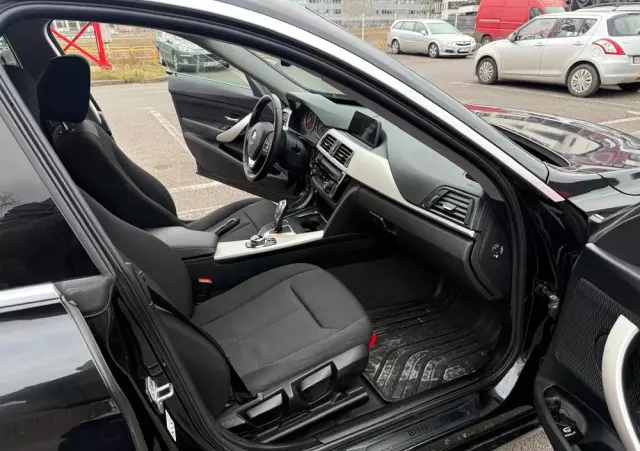 BMW 3GT 318d Advantage