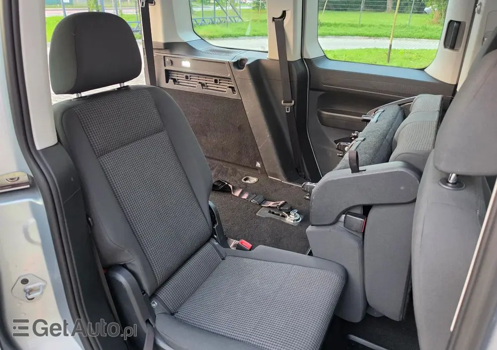 VOLKSWAGEN Caddy 2.0 TDI DSG