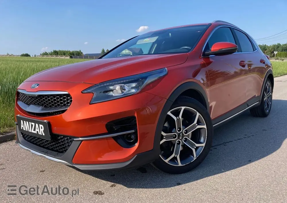 KIA XCeed 1.5 T-GDI Business Line DCT