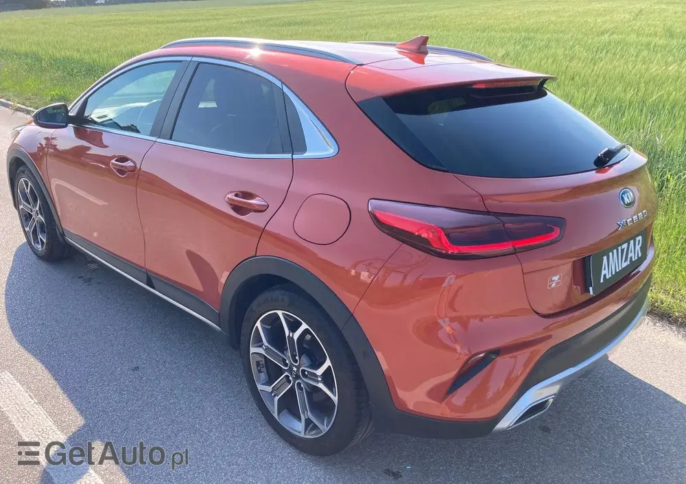 KIA XCeed 1.5 T-GDI Business Line DCT
