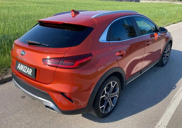 KIA XCeed 1.5 T-GDI Business Line DCT