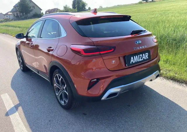 KIA XCeed 1.5 T-GDI Business Line DCT