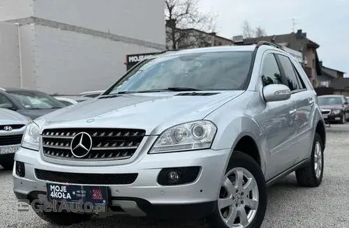 MERCEDES-BENZ ML 