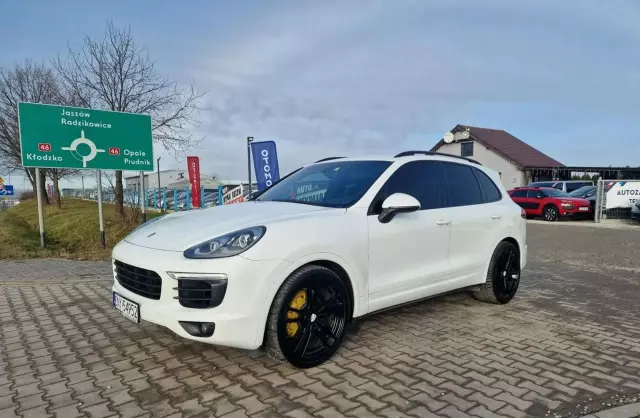 PORSCHE Cayenne 