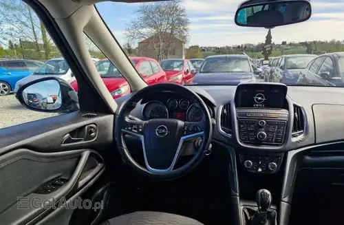OPEL Zafira 