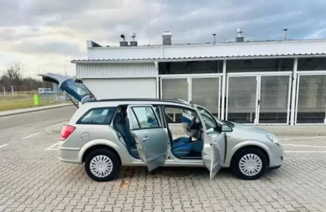 OPEL Astra 