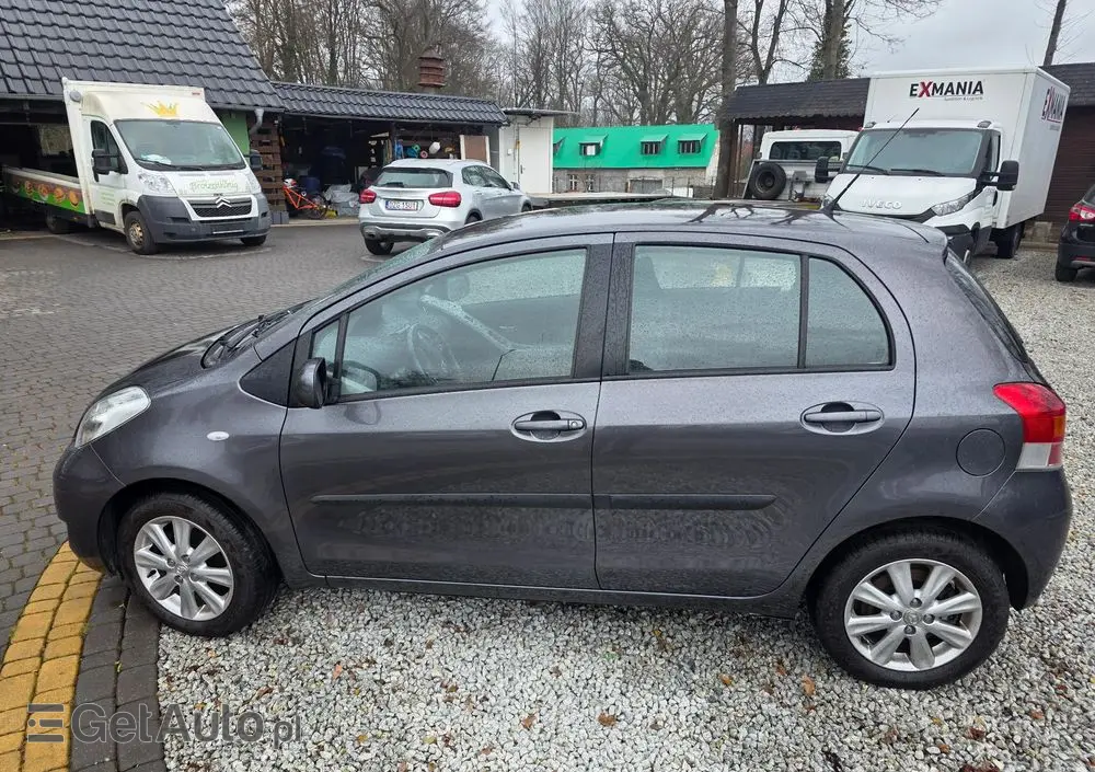 TOYOTA Yaris 1.33 VVT-i Life