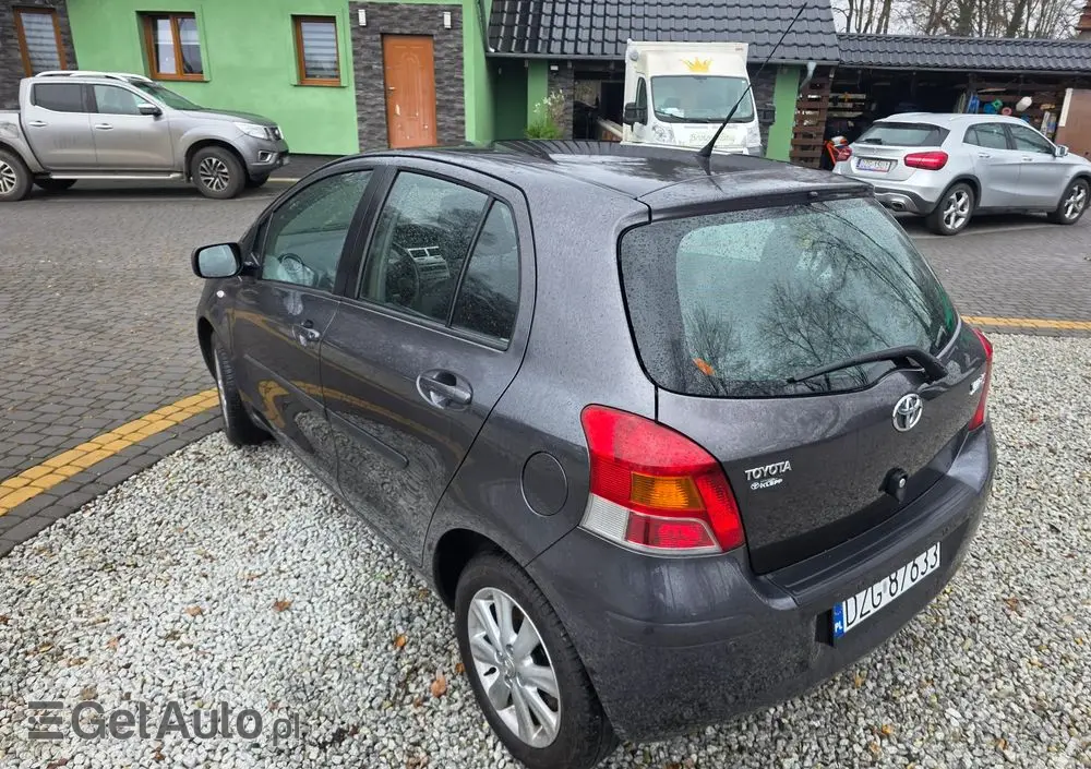 TOYOTA Yaris 1.33 VVT-i Life
