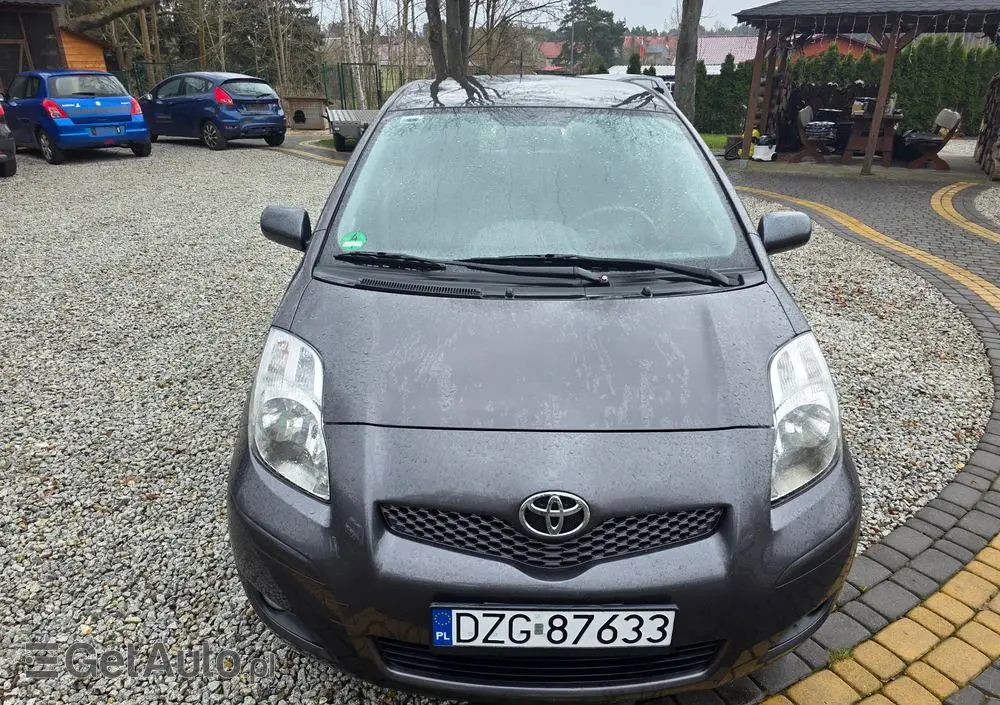 TOYOTA Yaris 1.33 VVT-i Life