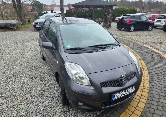 TOYOTA Yaris 1.33 VVT-i Life