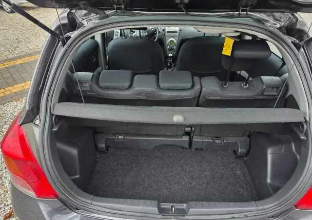 TOYOTA Yaris 1.33 VVT-i Life