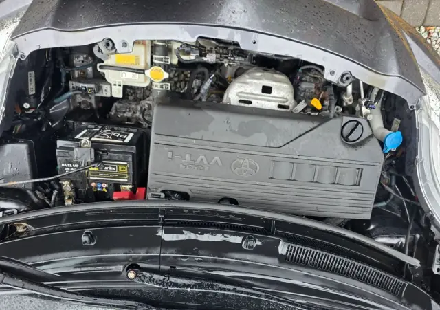 TOYOTA Yaris 1.33 VVT-i Life