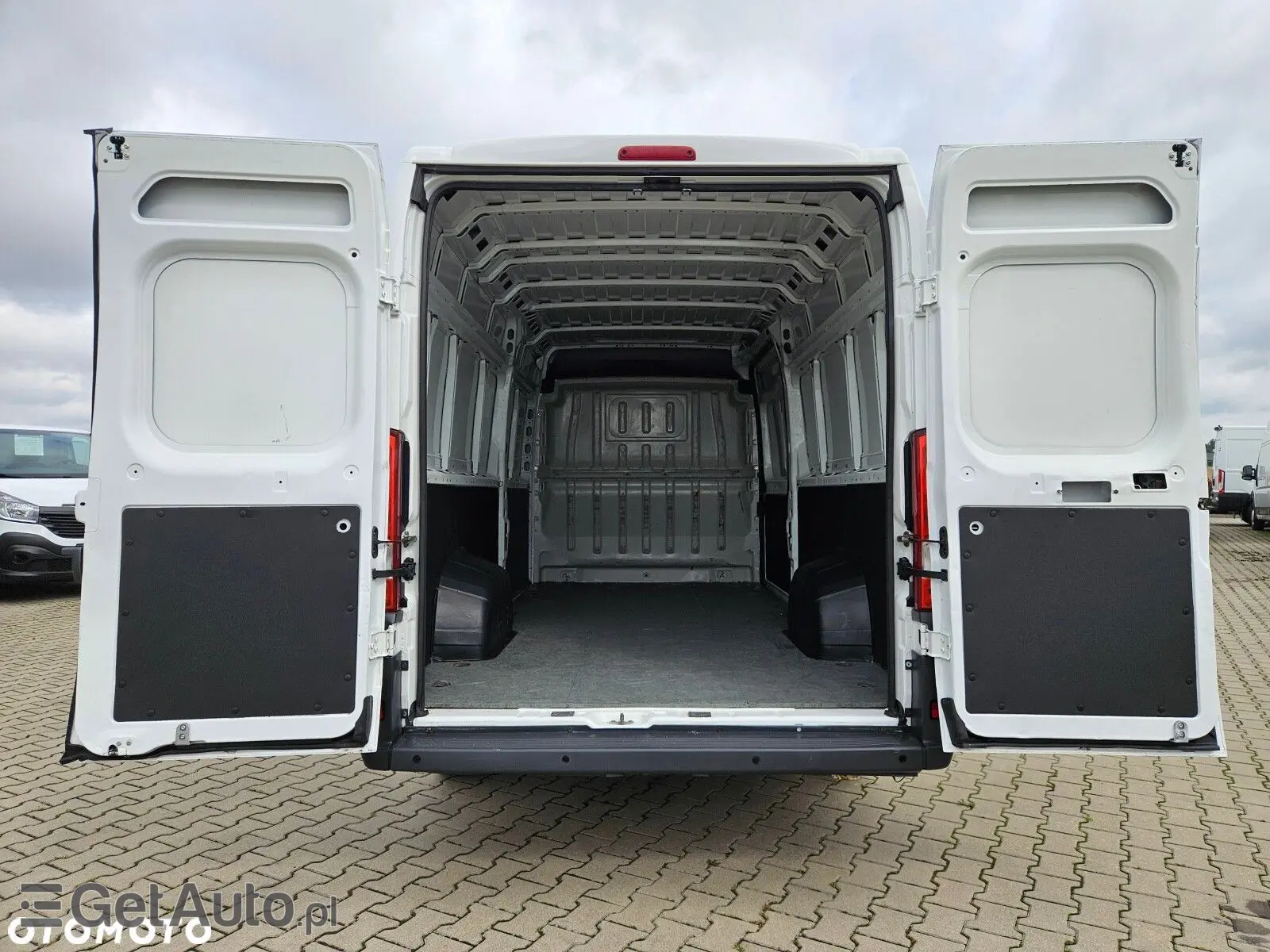 PEUGEOT Boxer 435 L4H2