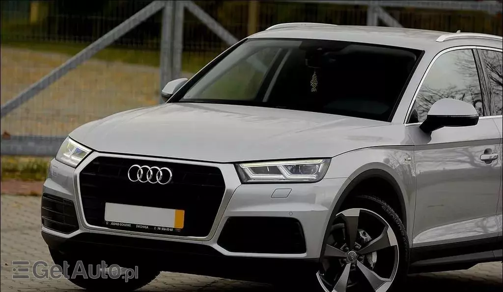 AUDI Q5 