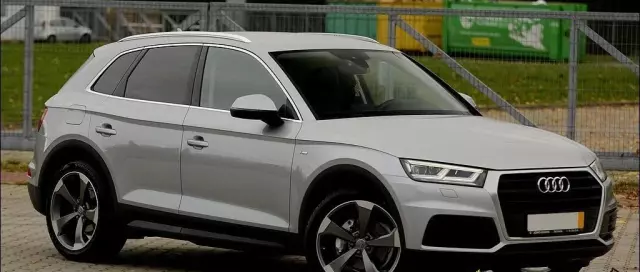 AUDI Q5 