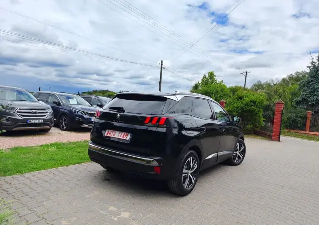 PEUGEOT 3008 BlueHDi 180 Stop & Start EAT8 Allure